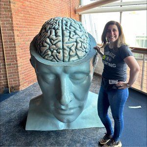 Meet your Posher, Lindsay